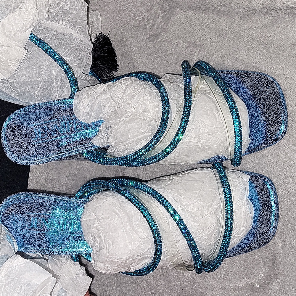 IamJenniferLe BLUE CRYSTAL ROPE SANDAL (THICK HEEL)